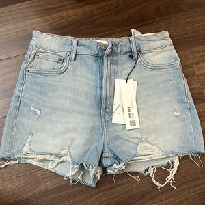 Light wash denim jean shorts